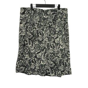 LANE BRYANT Women’s Size 16 Black Cream Paisley Floral Skirt Knee Length Stretch